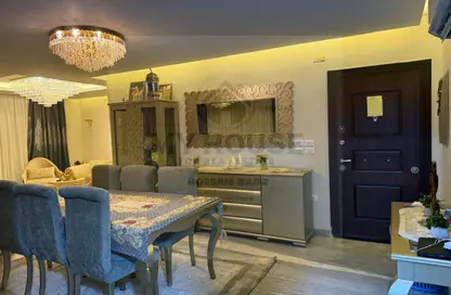 Apartment - 3 Bedrooms - 3 Bathrooms for rent in Stone Residence - 5th Settlement Compounds - The 5th Settlement - New Cairo City - Cairo