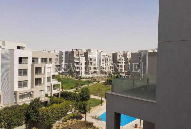 شقة بـ٣ غرف نوم في فيلدج جاردن قطامية، صورة ٣ من ٣