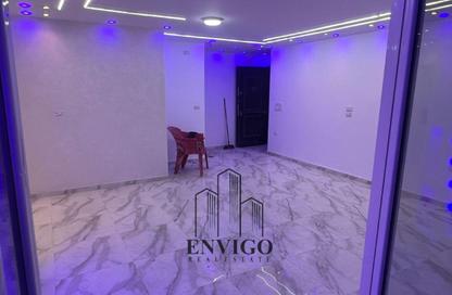 Apartment - 3 - 3 for sale in Anwar Al Mufti St. - 1st Zone - Nasr City - Cairo