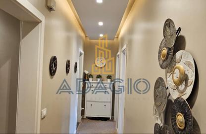 Apartment - 3 Bedrooms - 3 Bathrooms for sale in Westown - Sheikh Zayed Compounds - Sheikh Zayed City - Giza