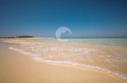 Chalet - 3 Bedrooms - 3 Bathrooms for sale in Beit Al Bahr - Sidi Heneish - North Coast Chalet - 3 Bedrooms - 3 Bathrooms for sale in Beit Al Bahr - Sidi Heneish - North Coast