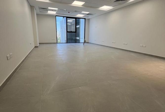 98829720 - Property Image 2