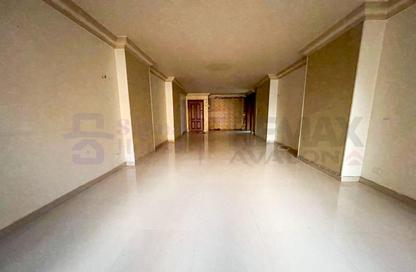 Apartment - 3 Bedrooms - 2 Bathrooms for rent in San Stefano - Hay Sharq - Alexandria