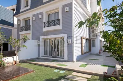 Townhouse - 3 Bedrooms - 3 Bathrooms for sale in Mountain View iCity October - 6 October Compounds - 6 October City - Giza