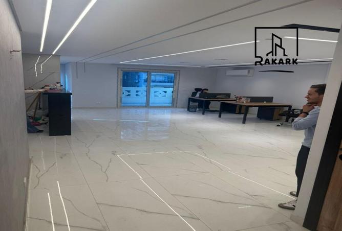 70624326 - صورة العقار 2