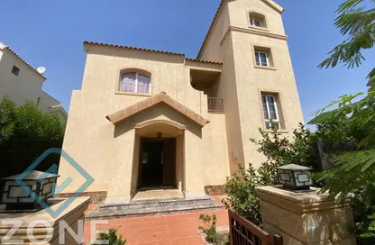Villa - 3 Bedrooms - 3 Bathrooms for sale in Privado - Madinaty - Cairo