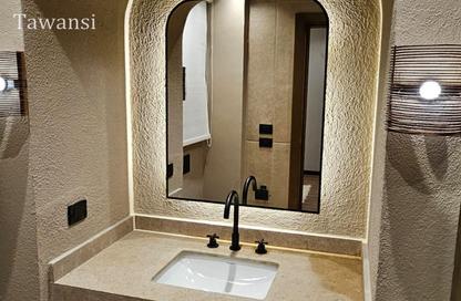 منزل مزدوج - 4 - 5 للبيع في جولز - طريق مصر اسكندرية الصحراوي - مدينة 6 أكتوبر - الجيزة