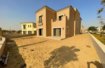فيلا - 4 غرف نوم - 3 حمامات للبيع في سيتي جيت - كمبوندات التجمع الخامس - التجمع الخامس - مدينة القاهرة الجديدة - القاهرة
