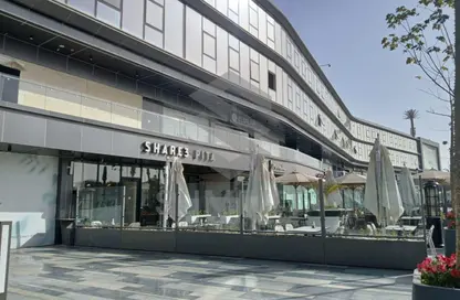 Shop - Studio - 2 Bathrooms for rent in Mohamed Naguib Axis - Abou El Houl - New Cairo City - Cairo