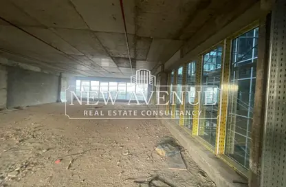 Office Space - 6 Bedrooms - 2 Bathrooms for sale in The Waterway View - 90 Street - The 5th Settlement - New Cairo City - Cairo