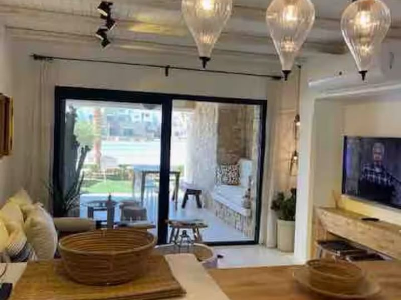 3BR Apartment | Private Garden  | Swan Lake thumbnail