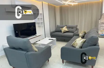 شقة - 2 غرف نوم - 2 حمامات للايجار في شارع احمد بن حنبل - الرحاب المرحلة الأولى - الرحاب - مدينة القاهرة الجديدة - القاهرة