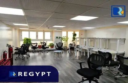 مساحات مكتبية - 8 غرف نوم - 4 حمامات للايجار في شارع كورنيش النيل - المعادي - حي المعادي - القاهرة