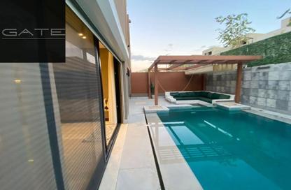 Villa - 5 Bedrooms - 4 Bathrooms for sale in The Crown - Cairo Alexandria Desert Road - 6 October City - Giza
