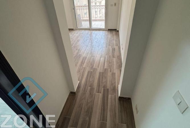 8706258 - Property Image 2