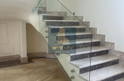 Villa - 5 - 5 for rent in Royal City - Sheikh Zayed Compounds - Sheikh Zayed City - Giza