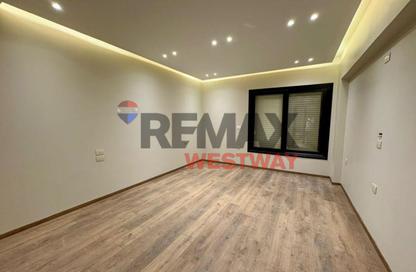Townhouse - 4 - 5 for rent in Palm Hills WoodVille - Al Wahat Road - 6 October City - Giza