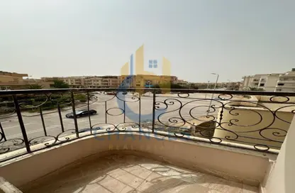 Apartment - 3 Bedrooms - 2 Bathrooms for sale in Al Narges 6 - Al Narges - New Cairo City - Cairo