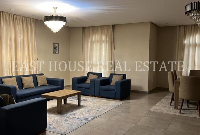 74588986 - Property Image 2