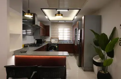 Apartment - 3 Bedrooms - 2 Bathrooms for sale in The Address East - 90 Street - The 5th Settlement - New Cairo City - Cairo