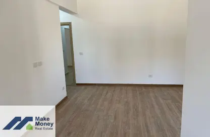 شقة - 3 غرف نوم - 2 حمامات للايجار في مون ريزيدنس - فيفث سكوير - التجمع الخامس - مدينة القاهرة الجديدة - القاهرة