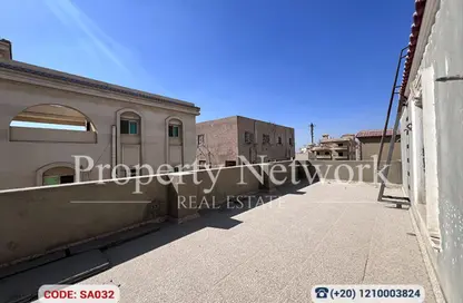 Roof - 3 Bedrooms - 3 Bathrooms for sale in Al Narges 2 - Al Narges - New Cairo City - Cairo