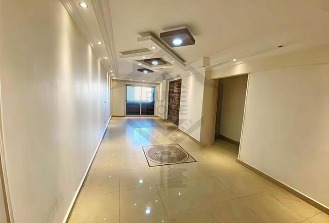 52197619 - Property Main Image