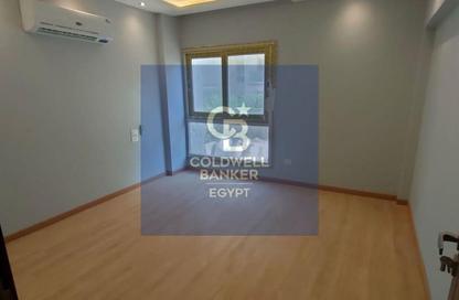 Apartment - 3 Bedrooms - 2 Bathrooms for sale in Mountain View iCity - 5th Settlement Compounds - The 5th Settlement - New Cairo City - Cairo Apartment - 3 Bedrooms - 2 Bathrooms for sale in Mountain View iCity - 5th Settlement Compounds - The 5th Settlement - New Cairo City - Cairo