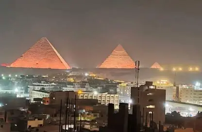 شقة - 3 غرف نوم - 2 حمامات للبيع في البوابة الاولي - خوفو - حدائق الاهرام - الجيزة