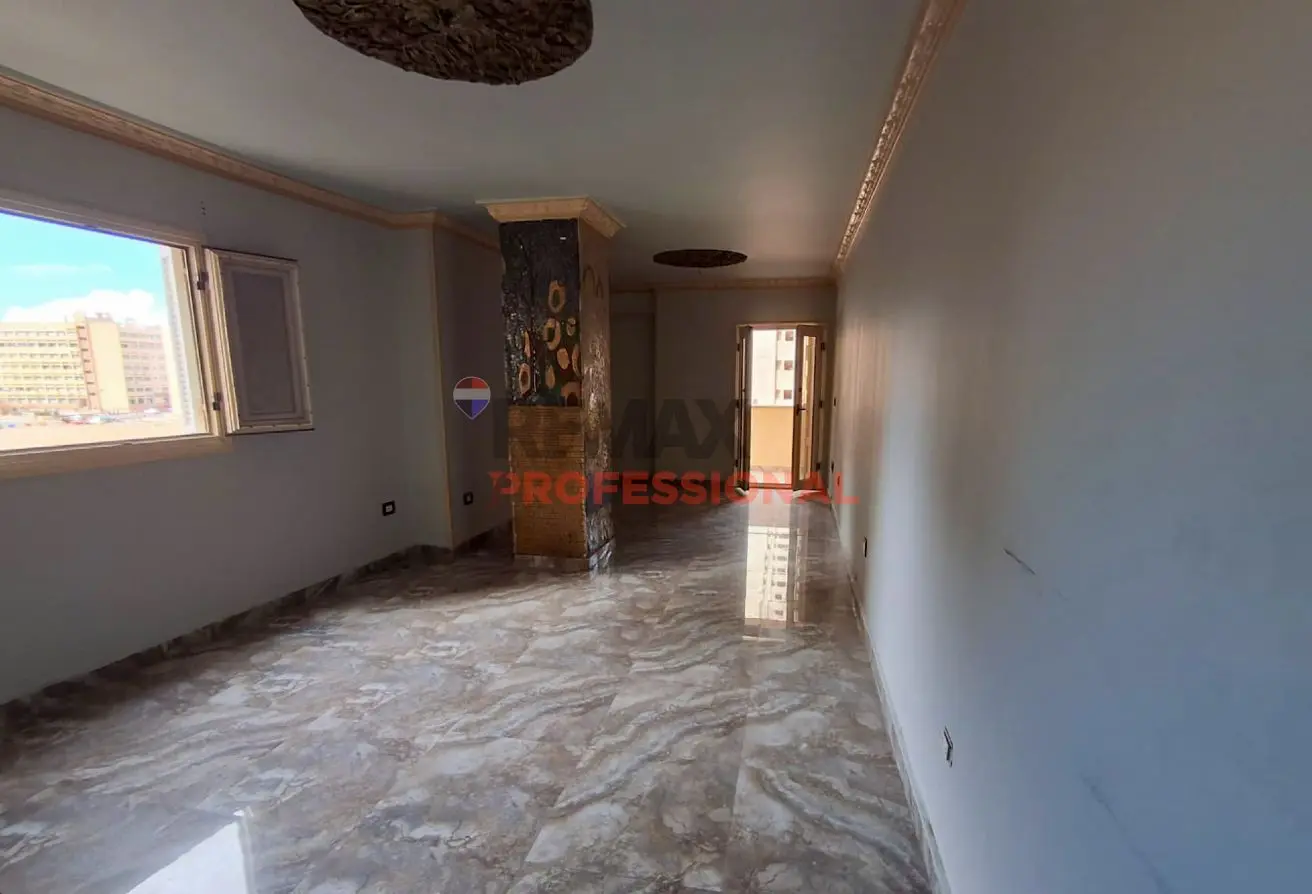 114617803 - Property Main Image