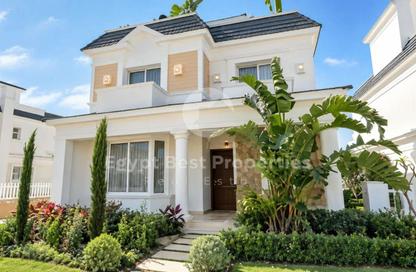 Villa - 3 - 3 for sale in Mountain View 1 - 5th Settlement Compounds - The 5th Settlement - New Cairo City - Cairo