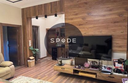 Townhouse - 5 Bedrooms - 4 Bathrooms for sale in District 5 - 5th Settlement Compounds - The 5th Settlement - New Cairo City - Cairo Townhouse - 5 Bedrooms - 4 Bathrooms for sale in District 5 - 5th Settlement Compounds - The 5th Settlement - New Cairo City - Cairo
