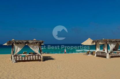 Chalet - 3 Bedrooms - 3 Bathrooms for sale in June - Ras Al Hekma - North Coast