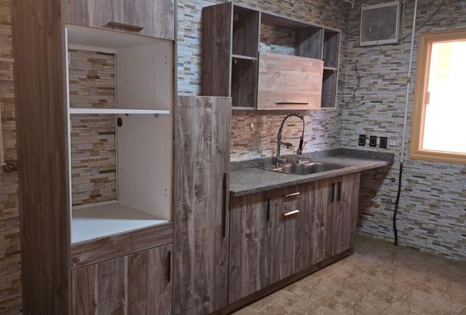 98542465 - Property Image 3