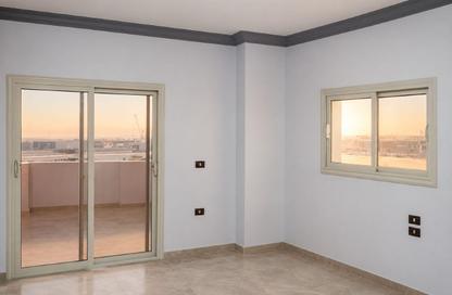Apartment - 3 Bedrooms - 3 Bathrooms for rent in South Lotus - El Lotus - New Cairo City - Cairo