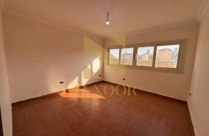 Duplex - 4 Bedrooms - 3 Bathrooms for rent in Al Mehwar Al Markazi - 1st District - 6 October City - Giza