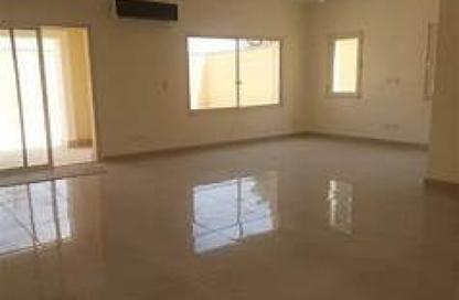 Apartment - 3 Bedrooms - 1 Bathroom for sale in Al Jaish Street - Al Mansoura - Al Daqahlya