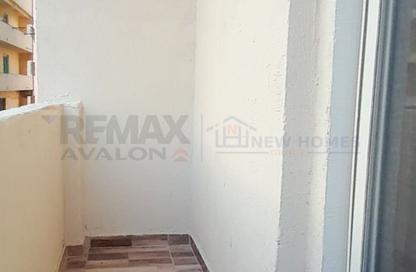 شقة - 3 - 1 للبيع في ميدان الكورنيش - سبورتنج - حي شرق - الاسكندرية شقة - 3 - 1 للبيع في ميدان الكورنيش - سبورتنج - حي شرق - الاسكندرية