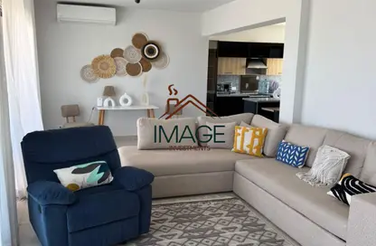 شاليه - 3 غرف نوم - 5 حمامات للبيع في هاسييندا باي - سيدي عبد الرحمن - الساحل الشمالي