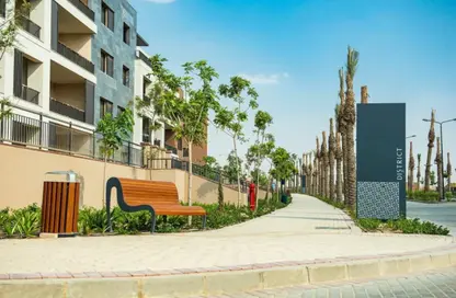 Apartment - 3 Bedrooms - 3 Bathrooms for sale in District 5 - 5th Settlement Compounds - The 5th Settlement - New Cairo City - Cairo