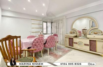 Apartment - 3 Bedrooms - 2 Bathrooms for sale in Victor Ammanuel Square - Smouha - Hay Sharq - Alexandria