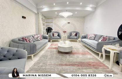 Apartment - 3 Bedrooms - 2 Bathrooms for sale in Victor Ammanuel Square - Smouha - Hay Sharq - Alexandria