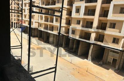 Apartment - 3 Bedrooms - 2 Bathrooms for sale in Capital East - Nasr City Compounds - Nasr City - Cairo