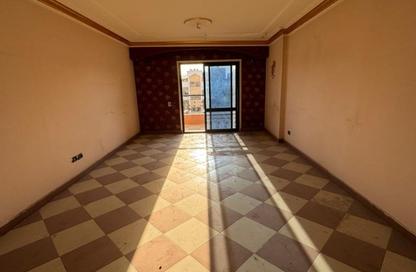 Apartment - 3 Bedrooms - 1 Bathroom for rent in Al Taqa St.   Mohamed Mostafa Al Sayed - Al Nadi Al Ahly - Nasr City - Cairo