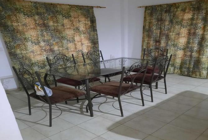 8702560 - Property Image 2