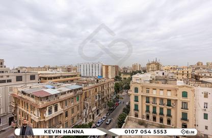 شقة - 3 غرف نوم - 1 حمام للايجار في محطة الرمل - حي وسط - الاسكندرية