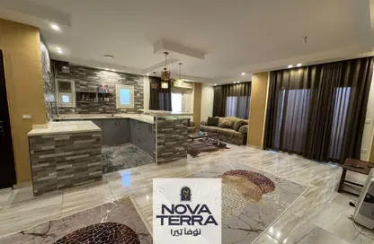 شقة - 3 غرف نوم - 2 حمامات للايجار في شارع الحكمة - الشيخ زايد - الجيزة