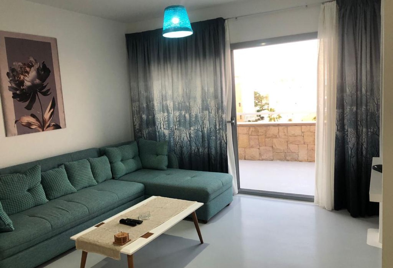 3 BR For Rent Penthouse Best Location In Swan Lake thumbnail