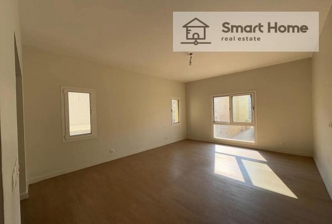 8676182 - Property Image 2