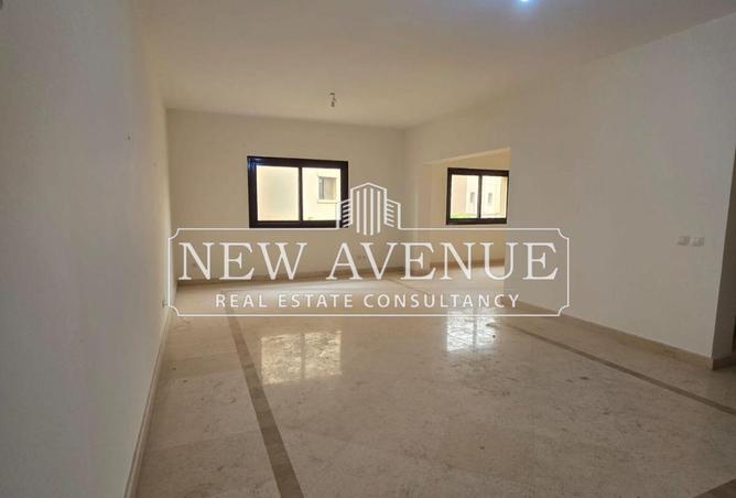 66420452 - Property Image 3